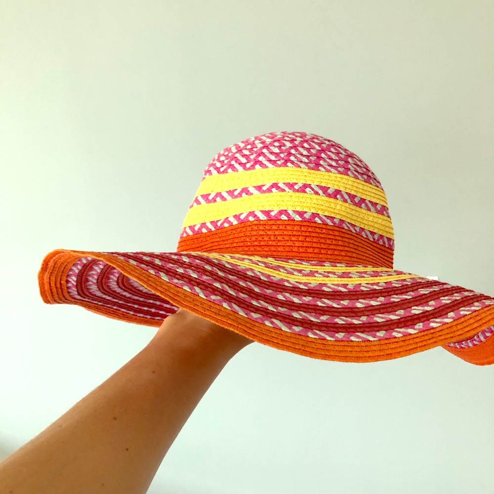 BCBGeneration beach hat